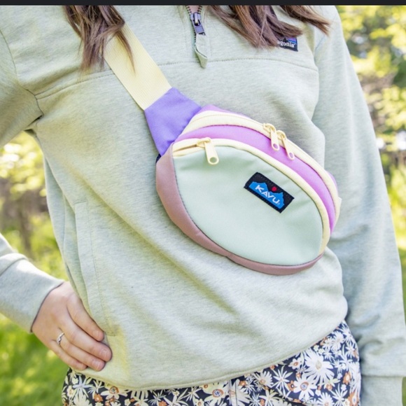 Kavu Handbags - Kavu Spectator Fanny Pack Gem Crush Cross Body Day Bag Spectator Pastel